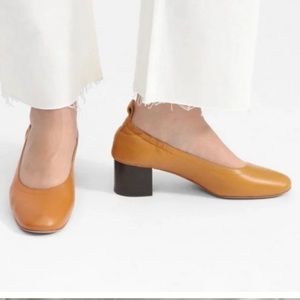 Everlane Women's yellow Heels